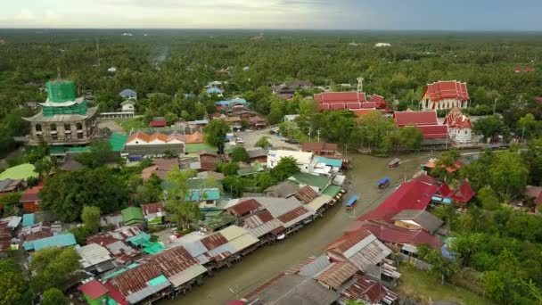 泰式房屋水上市场，Samutsongkhram，泰国. — 图库视频影像