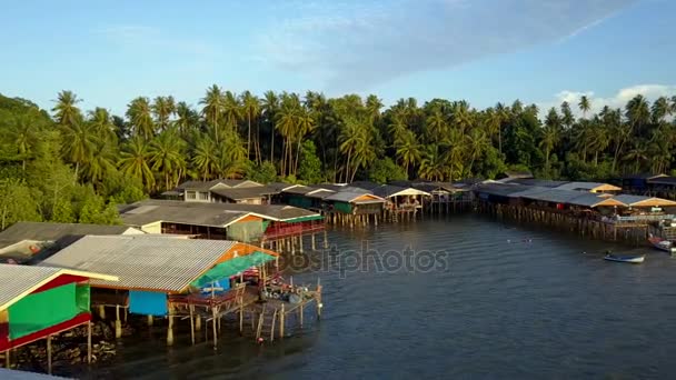 Koh Phitak fishing village, Chumphon, Thailand. — Stock Video