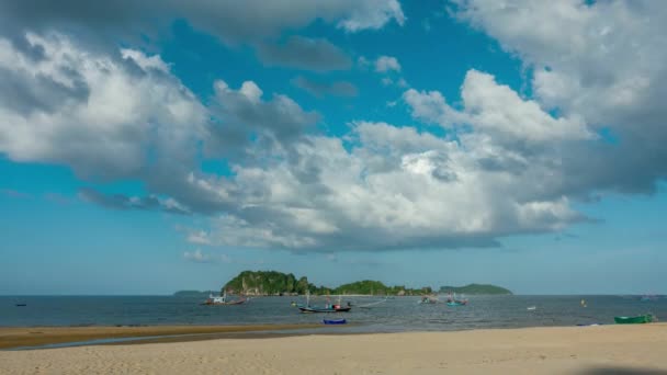 Tajlandia Chumphon Sairee Beach — Wideo stockowe