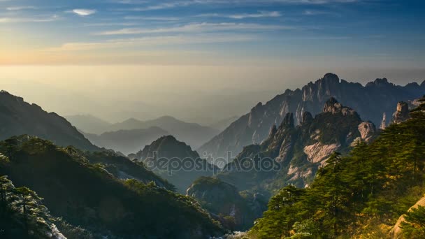 Gyönyörű táj, a Huangshan, Kína — Stock videók