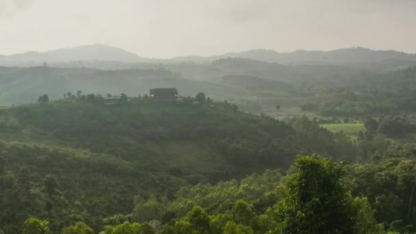 Zobacz punkt przyciągania Khaoko i Phu z hydromasażem Berg, Phetchabun, Tajlandia. — Wideo stockowe