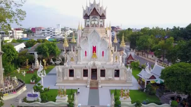 Wat Koi, Phetchaburi, Tajlandia. — Wideo stockowe