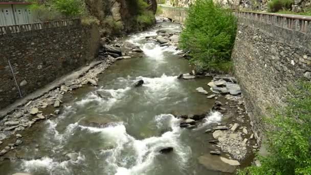 Siguniang-Nationalpark in der Provinz Sichuan — Stockvideo