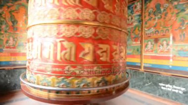 Büyük Tibetli Budist dua direksiyon başında Boudhanath Stupa Katmandu, Nepal. 
