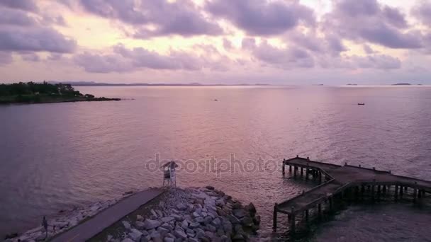 Kao Laem Ya, provincia di Rayong, Thailandia . — Video Stock