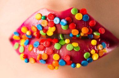 şehvetli renkli makyaj kadın dudaklar portre