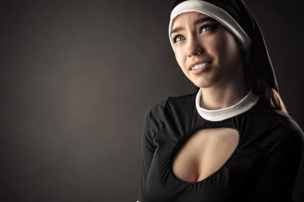 Beautiful Young Nun Look Isolated Gray Background — Stock Photo, Image