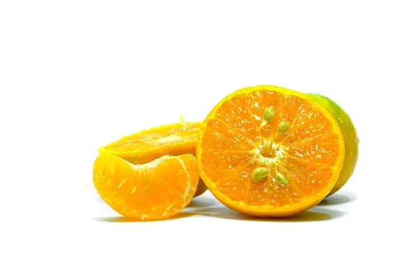 Naranja en fondo blanco — Foto de Stock