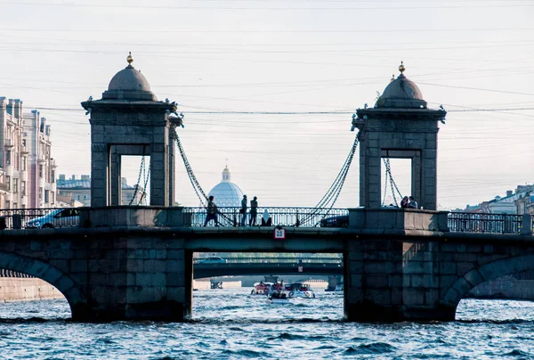 Köprü, nehir, şehir, binalar, şehir manzaralı, sivri, kubbe, dalga, su,