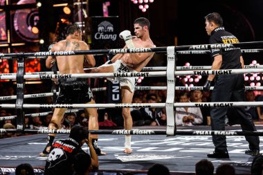 Tayland ve Youssef Boughanem Tay dövüş 2016 yılında Belçika Saiyok Pumphanmuang rüzgarlı spor