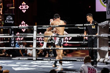 Payak-Samui Lukiaoporongtom-Tayland ve Tayland kavga 2016 yılında Özbekistan'ın Bobur Tagaev Kromsappasamit