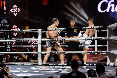 Tayland Sudsakorn Sor.Klinmee ve Antoine Pinto Tay Fransa 2016 mücadele