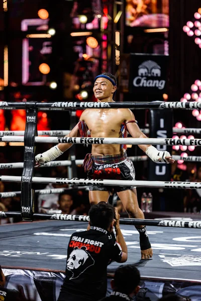Saenchai P.K.Saenchai Muay Tay spor salonu, Tayland Wai Kru Tay dövüş 2016 yılında maçtan önce