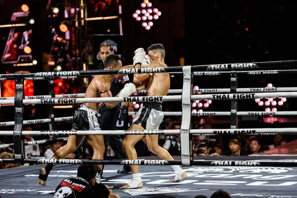 Tayland ve Brezilya Tay dövüş 2016 yılında Julio Lobo Saenchai P.K.Saenchai Muay Tay spor salonu