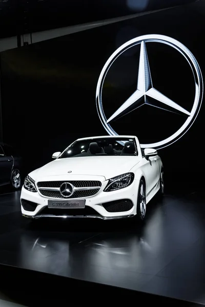The Mercedes Benz S 300 Cabriolet car. — Stock Photo, Image