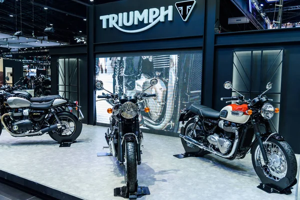 Triumph Motocicleta em exposição na Tailândia International Motor Expo 2016 . — Fotografia de Stock