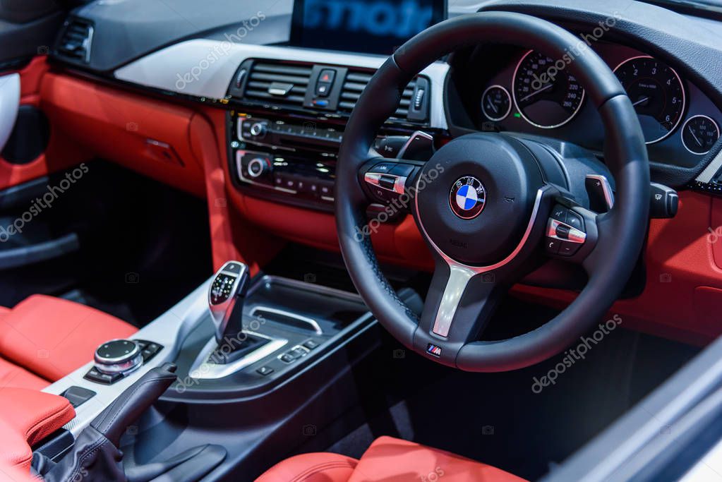 NONTHABURI - NOVEMBER 30 : Image inside of BMW 420d Convertible M Sport on display at Thailand International Motor Expo 2016 on December 8, 2016 in Nonthaburi, Thailand.