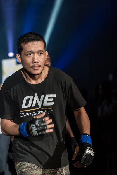 Yohan Mulia Legowo d'Indonésie en un championnat "One : Warrior Kingdom " — Photo