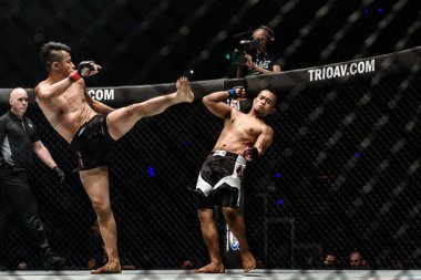 'Ölümcül Yıldız' Tayland 'dan Sagetdao Petpayathai ve Jimmy' Susturucu 'Filipinler' den Yabo Tek Şampiyonada 'Dünyanın Savaşçısı'