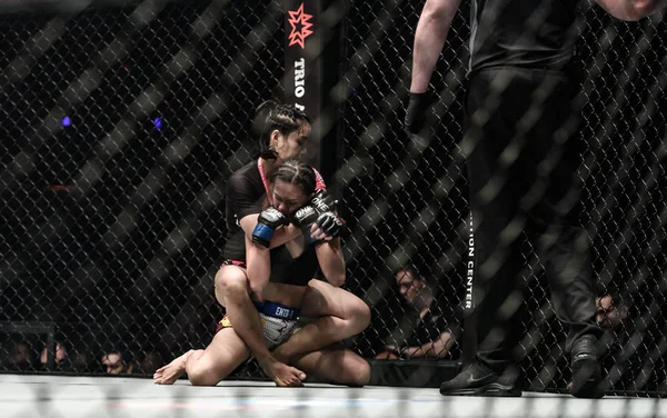 Rika 'Tiny Doll' Ishige of Thailand and Rome 'The Rebel' Trinidad of Filipinler Bir Şampiyonada 'Dünyanın Savaşçısı'