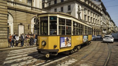 Tramvay toplu taşıma Milan İtalya