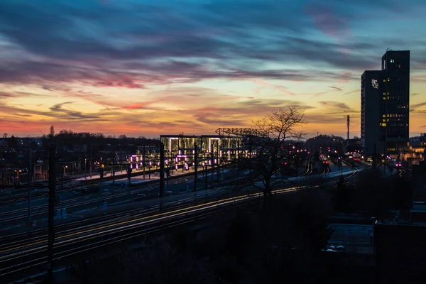 Ciel Très Coloré Contrasté Coucher Soleil Dessus Gent Sint Pieters — Photo