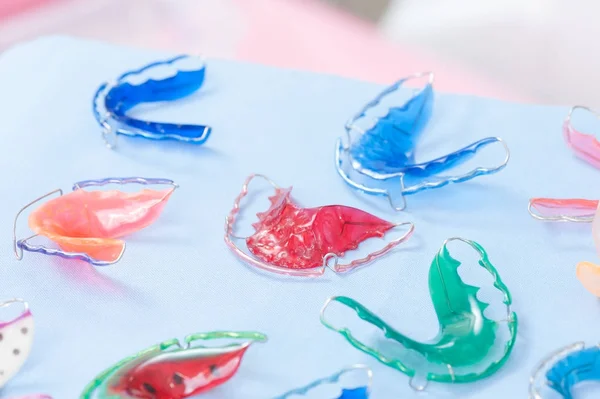 Cinta dentária ou retentor de dentes — Fotografia de Stock