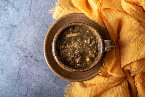 Tazón Sopa Lentejas Con Pollo Sopa Mediterránea Con Estofado Garrapatas — Foto de Stock