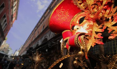 Venedik 'teki karnaval maskesi