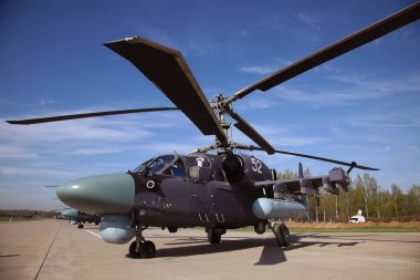 askeri helikopter-52 park yerinde