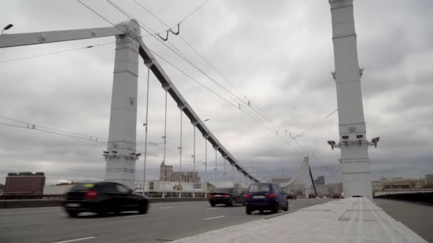 Moskva Krimbron Biltrafik — Stockvideo