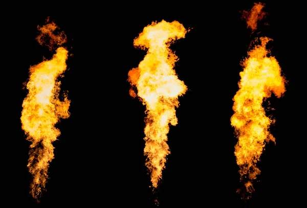 Conjunto de tres pilares de fuego aislado. Va lengua de llama de quemador de gas. — Foto de Stock