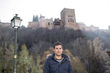 Granada, İspanya Alhambra bakarak