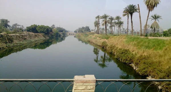 Dos Canais Artificiais Criados Partir Rio Nilo Cidade Cairo Egito — Fotografia de Stock