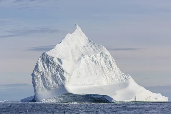 Majestic White Iceberg Sunny Ocean Greenland — Stock Photo, Image