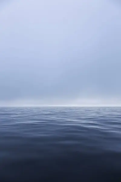 Sereno Etereo Oceano Blu Condottiero — Foto Stock