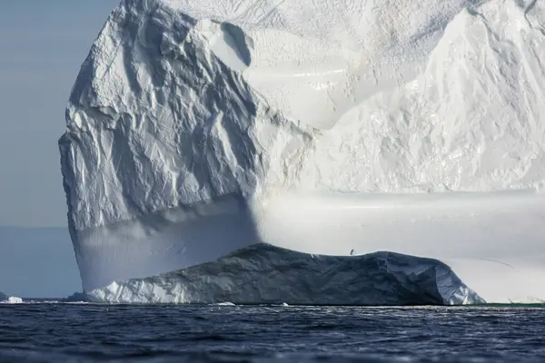 Formasi Gunung Yang Megah Greenland — Stok Foto