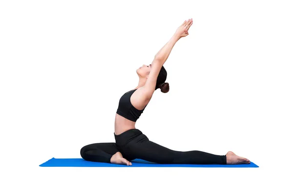 Mujer sana ejercitando yoga aislada con recorte de camino sobre fondo blanco —  Fotos de Stock