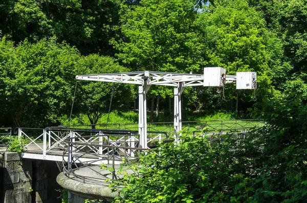 Ruhr bölgesi, Almanya yanında küçük asma köprü