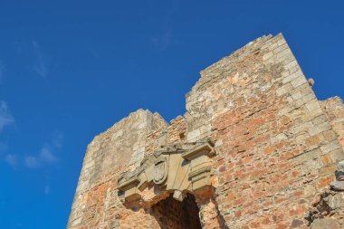 Ortaçağ granit harabe Kulesi