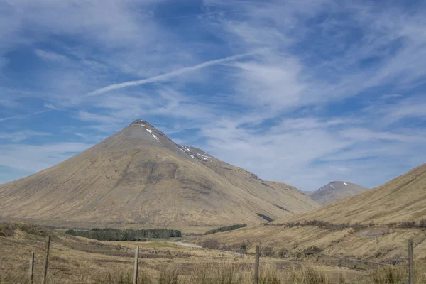 Góry duże wejścia wyżyn Szkocji — Zdjęcie stockowe