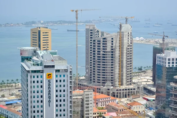 Aerial view of downtown Luanda, bay and Port of Luanda, marginal and central buildings, in Angola — Stock Photo, Image