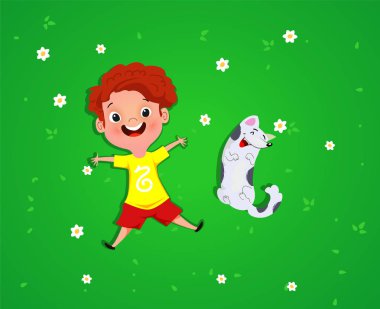 Çocuk çimlerin üzerinde köpekle yatıyor.