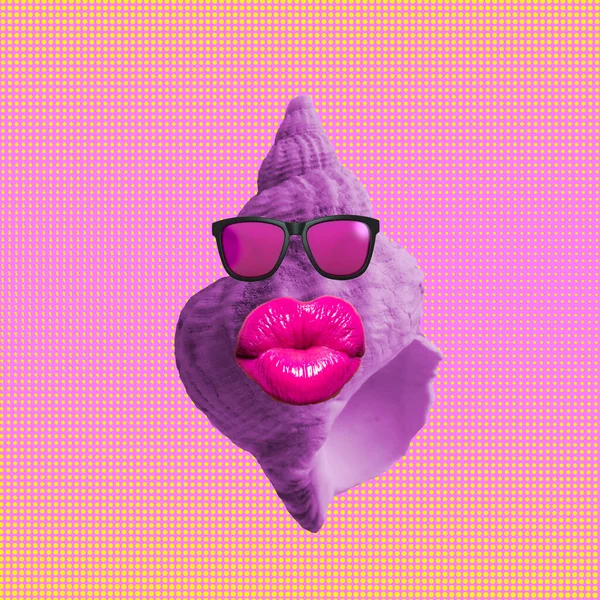 Hedendaagse Kunst Collage Concept Schelp Met Zonnebril Roze Lippen Stockfoto
