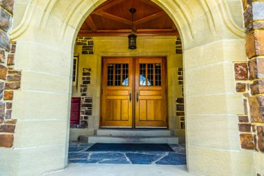 Banff Ulusal Parkı'nda Belediye Binası