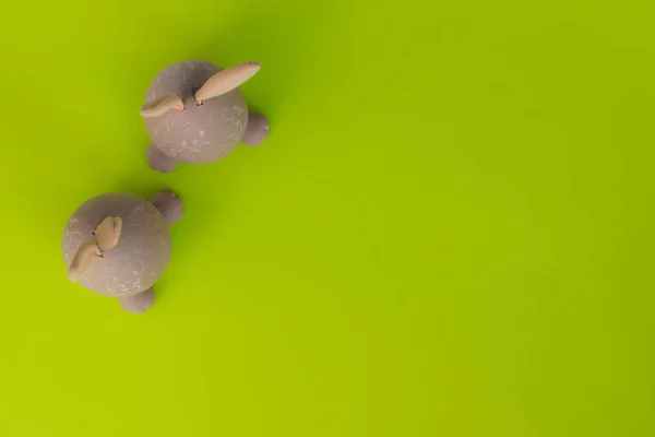 Huevos Conejo Pascua Sobre Fondo Verde — Foto de Stock