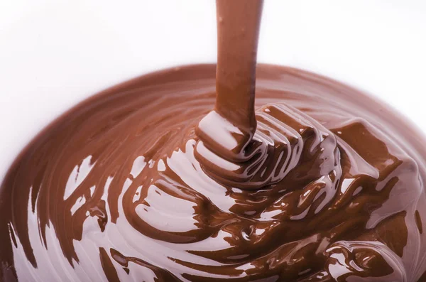Смачний розтоплений темний шоколад — стокове фото