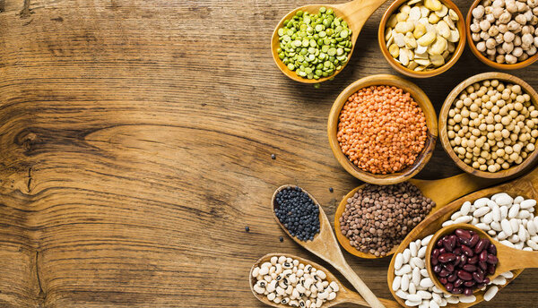 dry legumes, colors and flavors