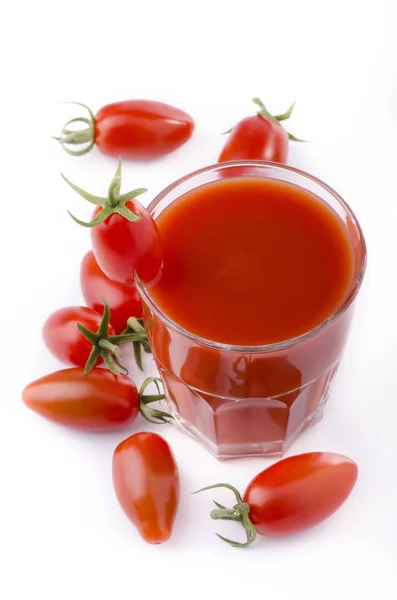 Succo di pomodoro fresco da bere — Foto Stock