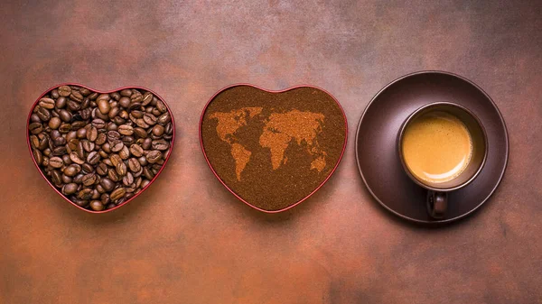 Filiżankę Kremowej Kawy Espresso Mielonej Kawy Palonej Fasoli Misce Kształcie — Zdjęcie stockowe